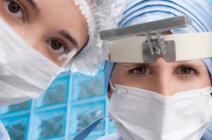 医疗健康信息化争霸战：互联网企业VS运营商，究